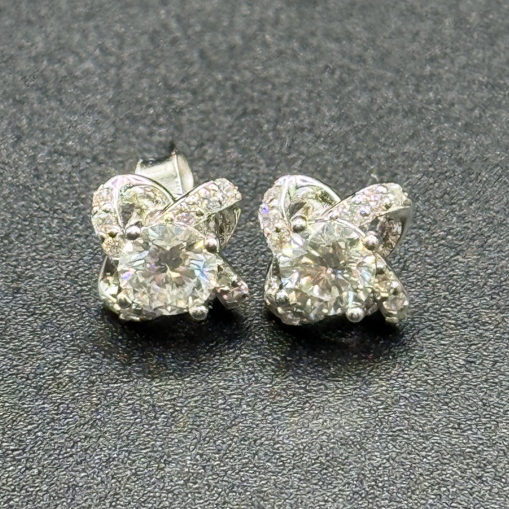 Elegant Silver Stud Moissanite Earrings